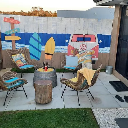 Stylish Colourfull Getaway Apartment Margaret River Exterior photo