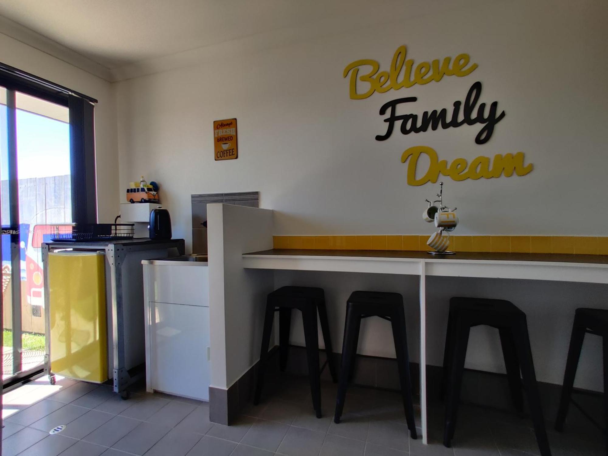 Stylish Colourfull Getaway * Margaret River